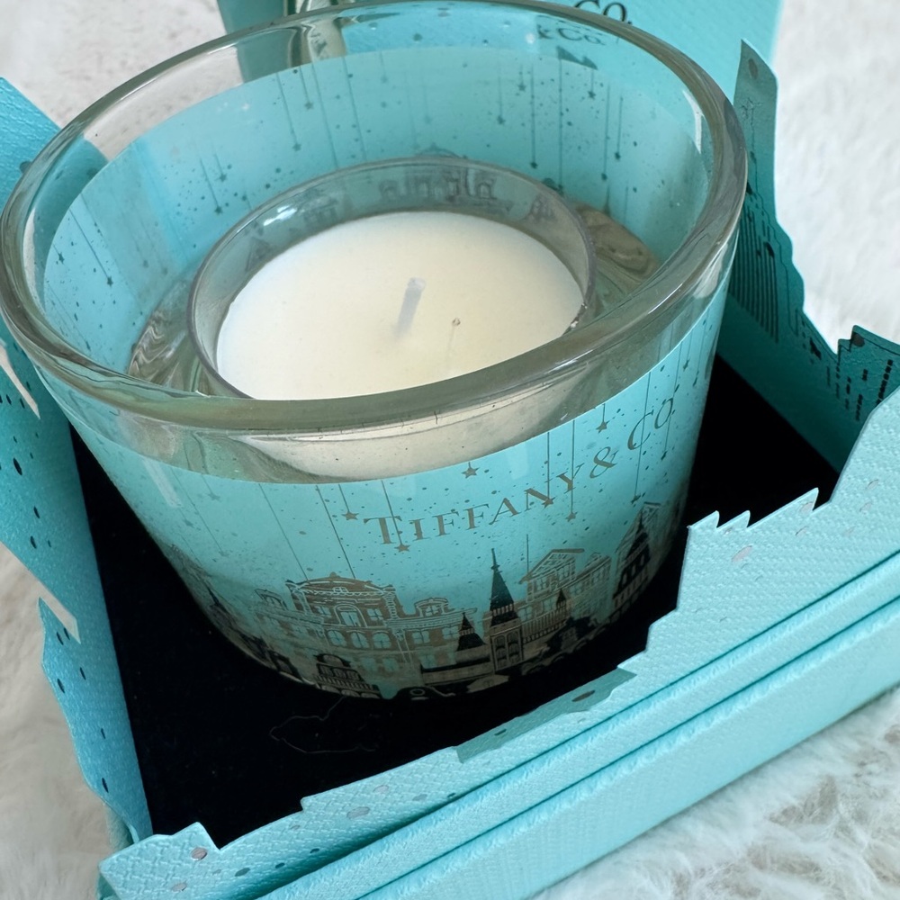 Tiffany & Co. Aqua Candle with Glass Holder - Picture 4 of 5